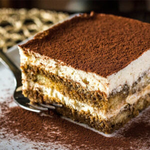 Bánh Tiramisu